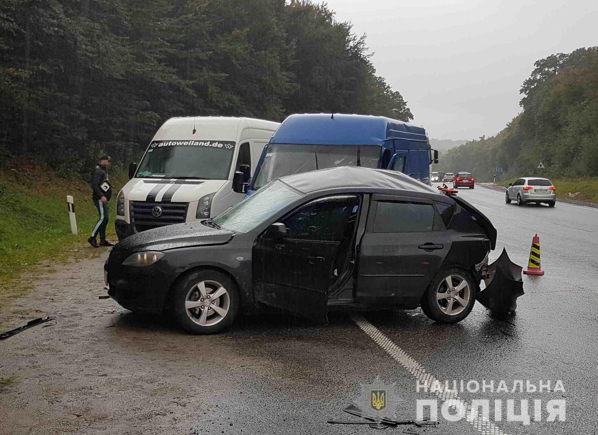 Жінка загинула миттєво: закарпатець скоїв ДТП у сусідній області (ФОТО)