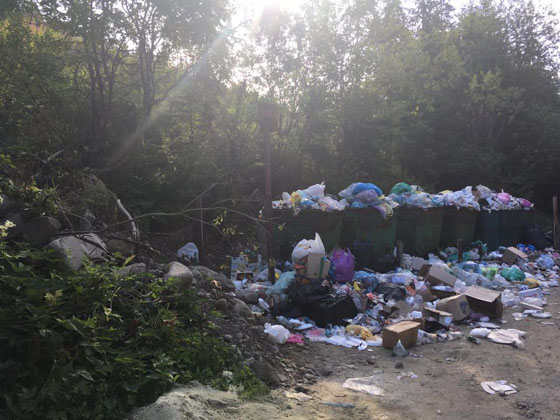 Шлях на Говерлу починається зі... сміття (ФОТО)