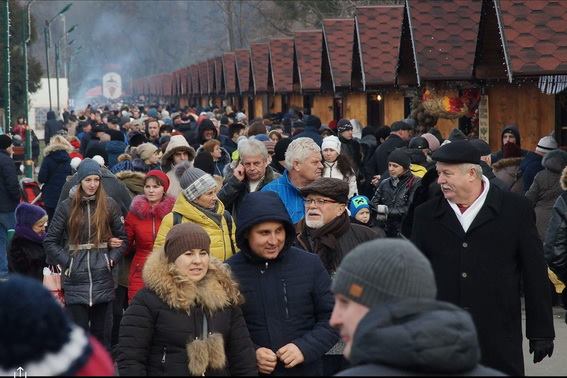 Закарпатська поліція забезпечувла порядок на фестивалях «Червене вино» та «Василля»