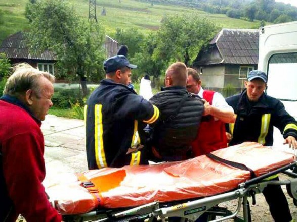 Хлопець, який вистрибнув з потяга на Закарпатті, виявився крадієм