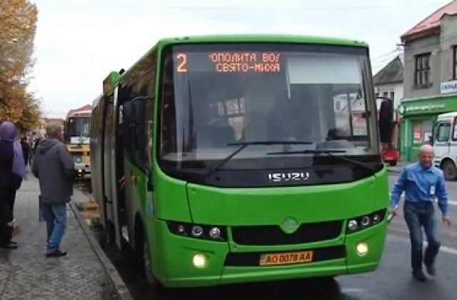 Мукачівці повідомили про черговий інцидент в міському автобусі - соцмережі