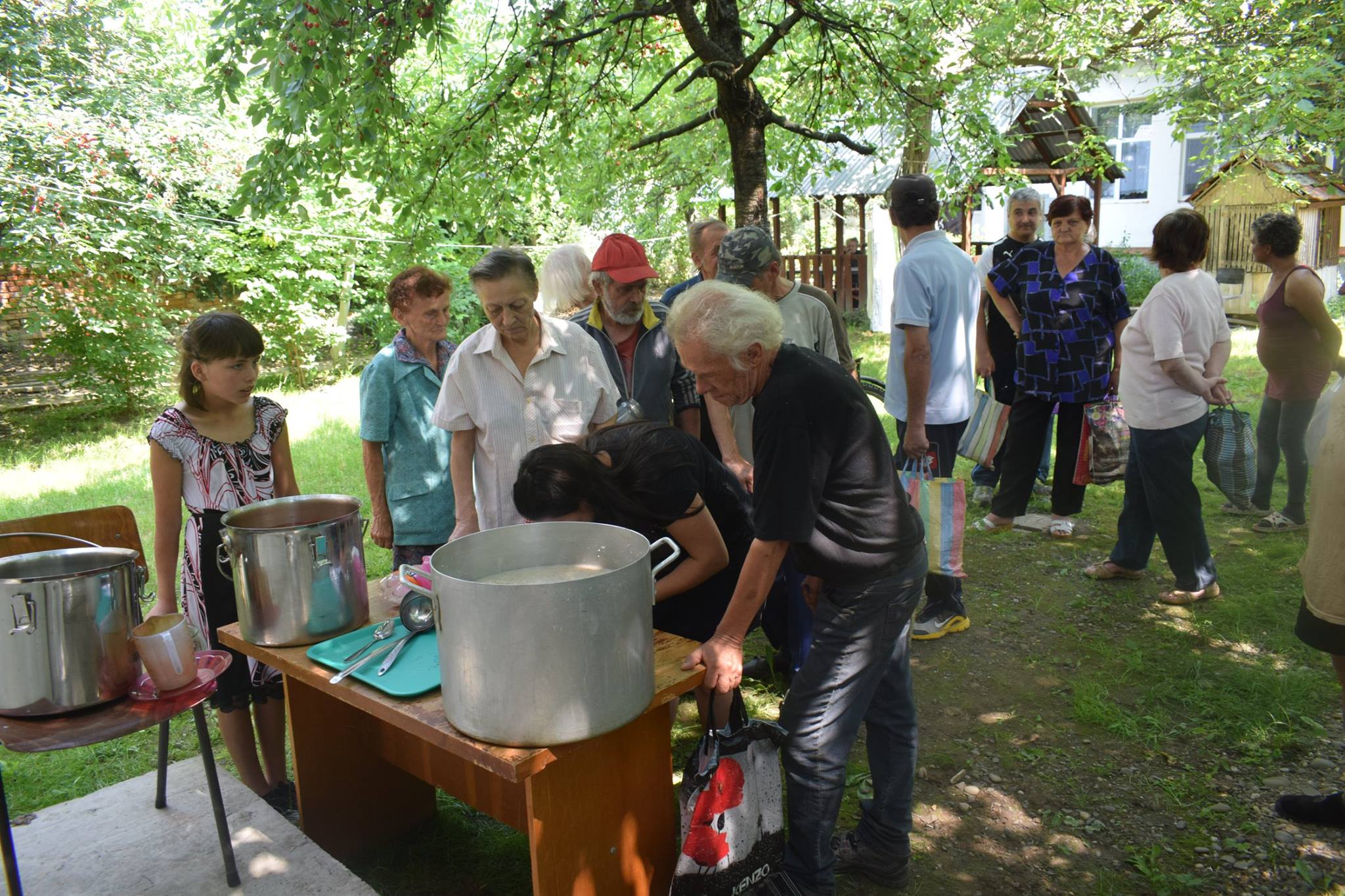 В Берегові працює соціальна кухня (ФОТО)