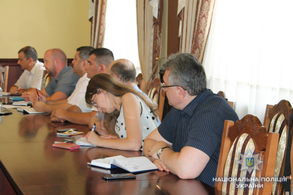 Поліція зібрала органи правового забезпечення громадян Закарпаття задля розробки алгоритму боротьби з порушниками (ВІДЕО)