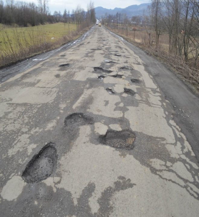 Обласна дорога «Довге – Іршава» до ремонту і після (ФОТО)