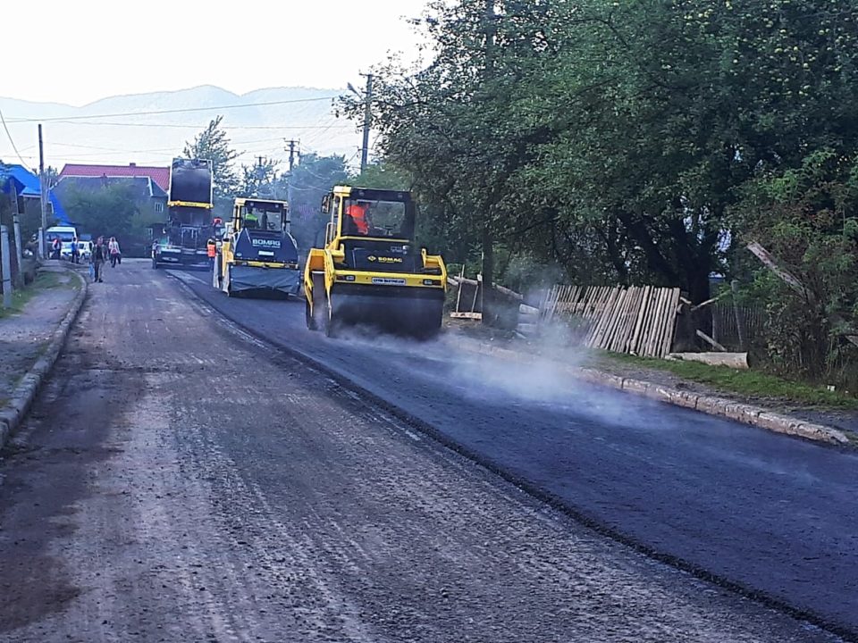 На Закарпатті дорогу «Синевир – Колочава – Буштино» капітально ремонтують (ФОТО)