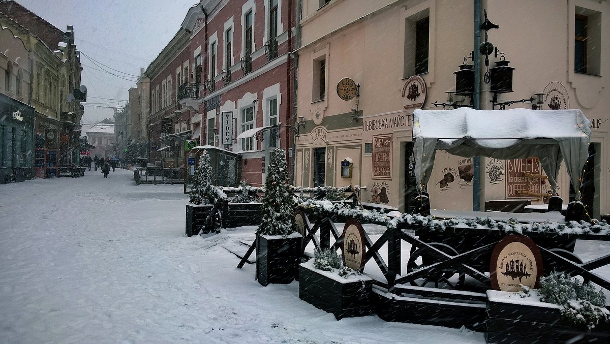 Площа Народна в Ужгороді впродовж тижня буде перекрита (СХЕМА)