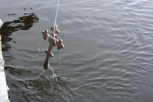 У Берегові проводитиметься освячення водопровідної води (АНОНС)