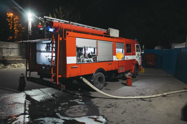 На заправці, в результаті нещасного випадку, живцем згорів чоловік (ВІДЕО)