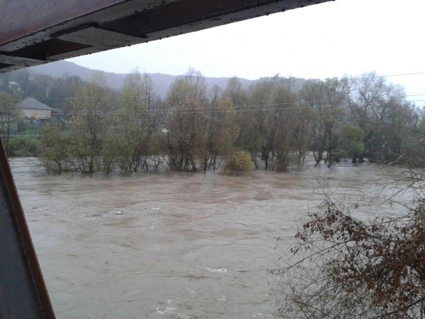 Максимальний рівень води в Ужі: можливе підтоплення сіл Турянської долини та Ужгорода