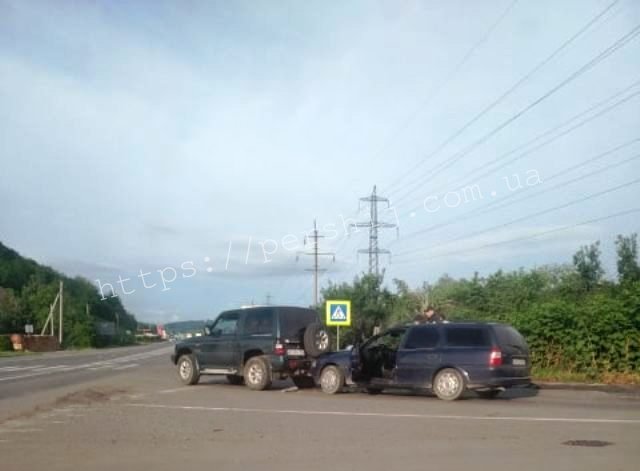 ДТП на виїзді з Мукачева (ФОТО)