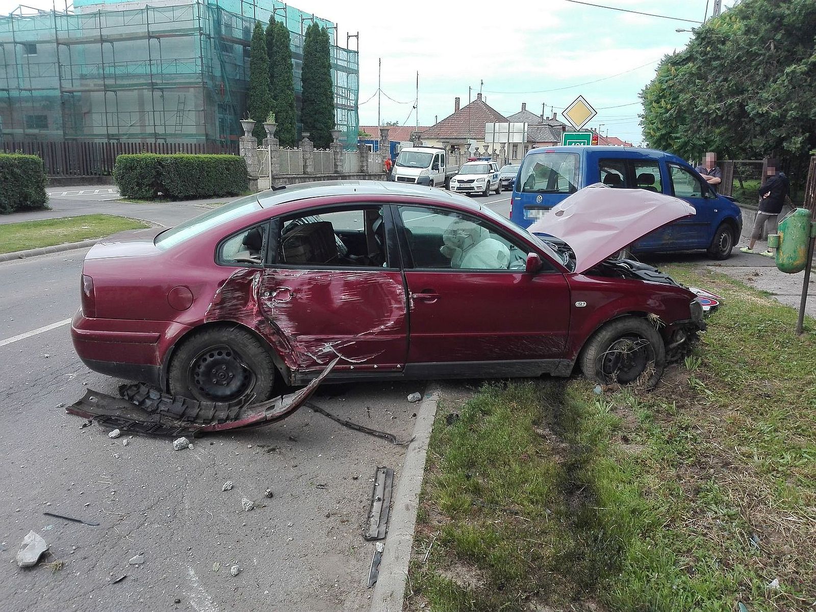 У страшну ДТП потрапив закарпатець, тікаючи від угорської поліції (ФОТО)