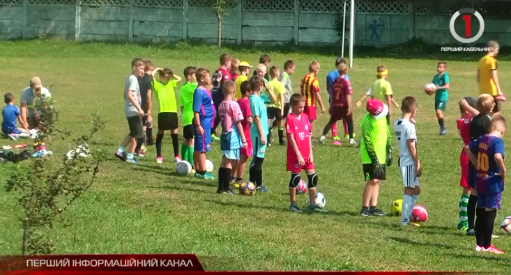 Молодь у Воловці скаржиться на відсутність атракцій та місць для проведення дозвілля (ВІДЕО)