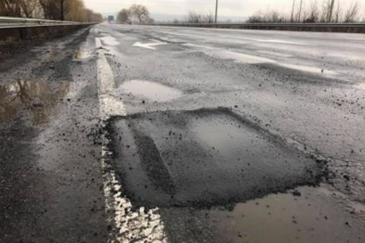 За кілька днів на дороги Закарпаття вийдуть спеціальні комісії