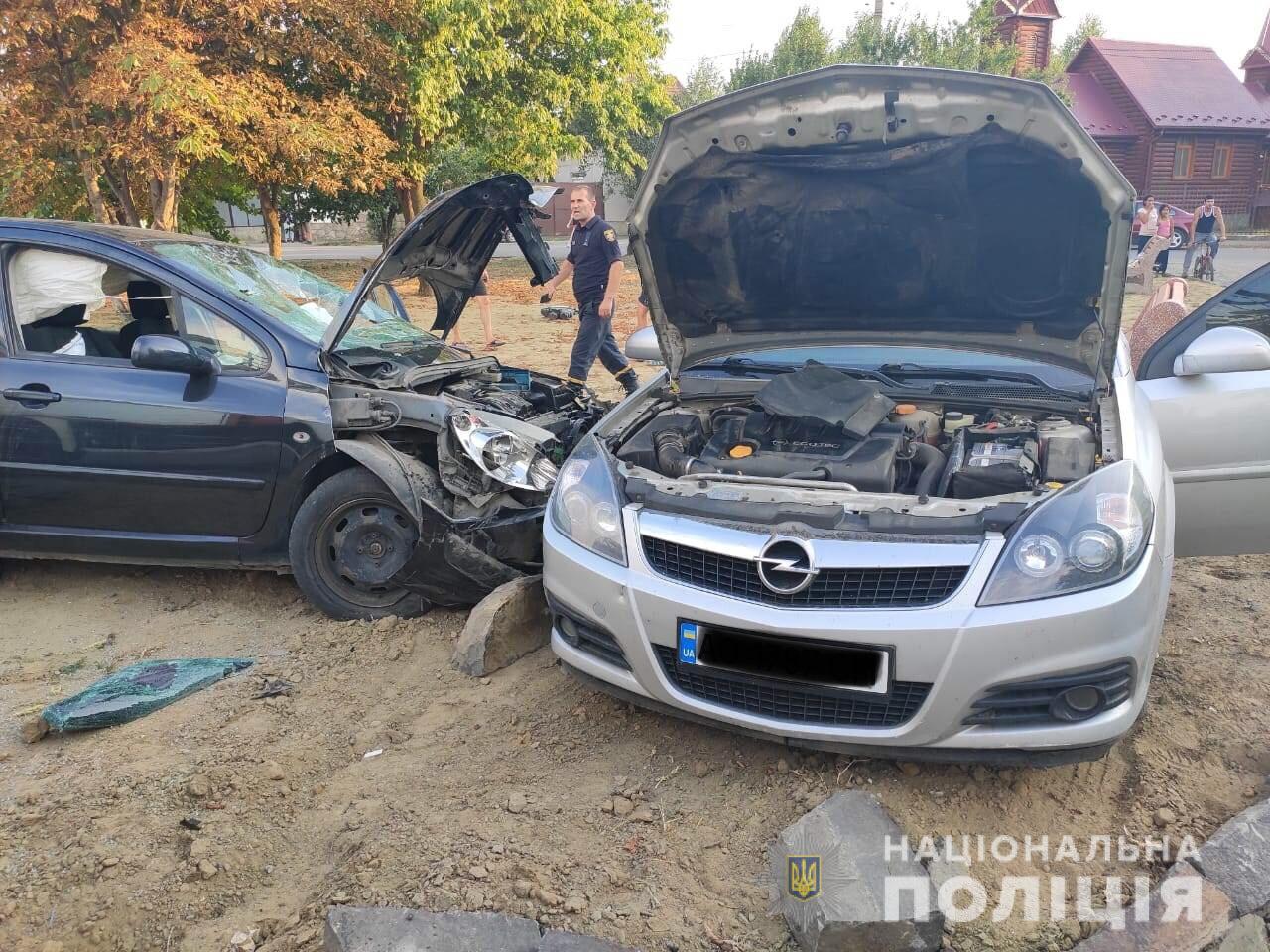 П’яна ДТП в Берегові: троє жінок в лікарні (ФОТО)