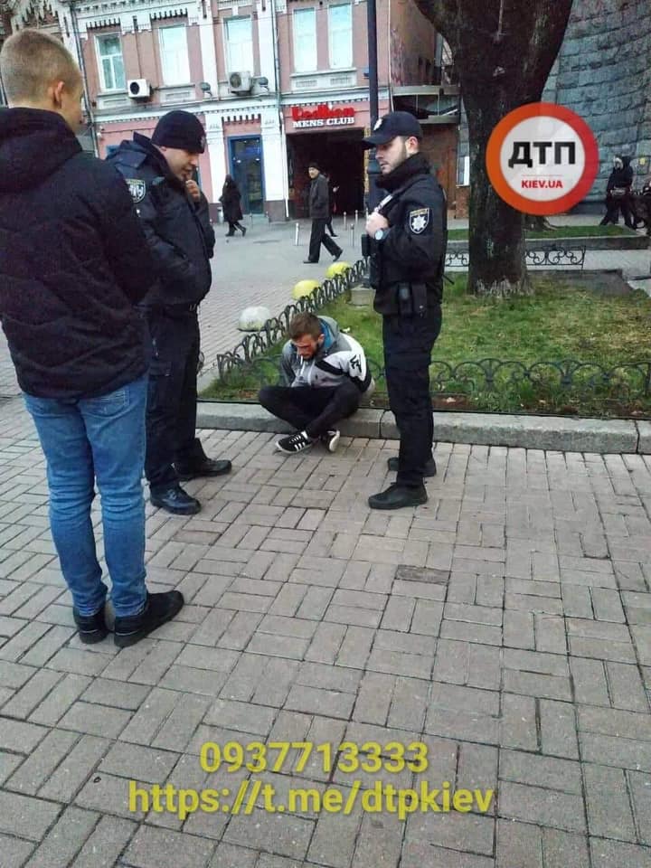 П‘яний євробляхер втікаючи від поліції протаранив 12 автівок (ФОТО, ВІДЕО)