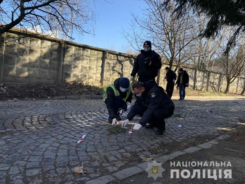 Перестрілка у Мукачеві: поліція прокоментувала ситуацію (ФОТО)