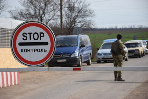 Генеральне консульство Угорщини пояснило причину черг на кордонах із Закарпаттям