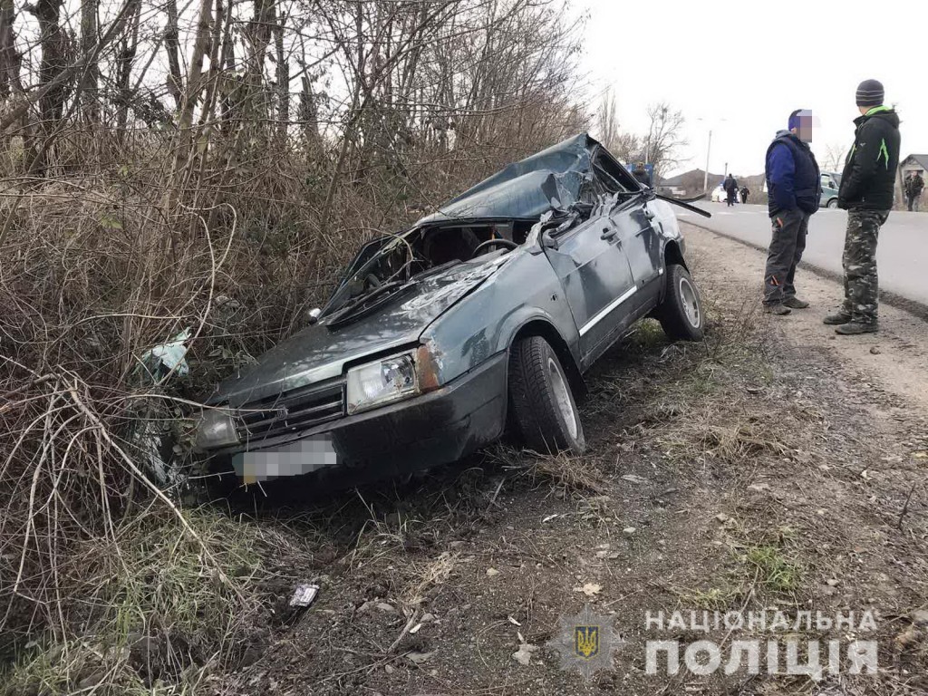 П‘яний за кермом: ранок у Виноградові розпочався з ДТП (ФОТО)