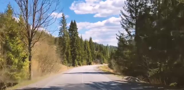 Блогер показав та розповів про зникле закарпатське село (ВІДЕО)