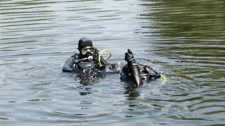 На Виноградівщині водолази шукають тіло дитини