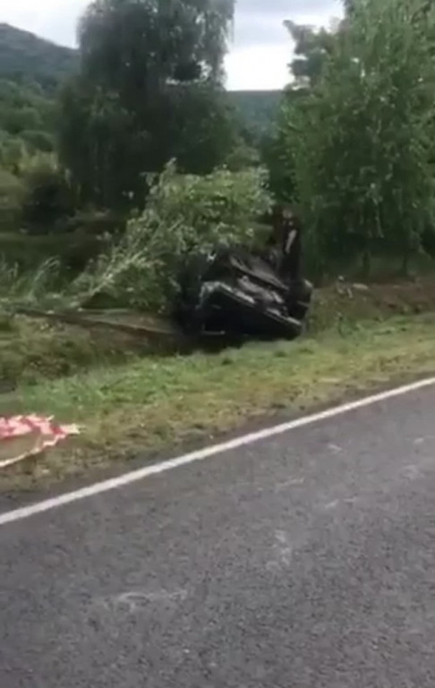 Смертельна ДТП: у Виноградові перевернулась автівка (ВІДЕО)