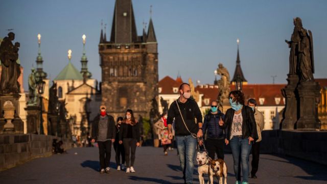 Чехія закрила свої кордони для іноземців: надзвичайний стан планують продовжити