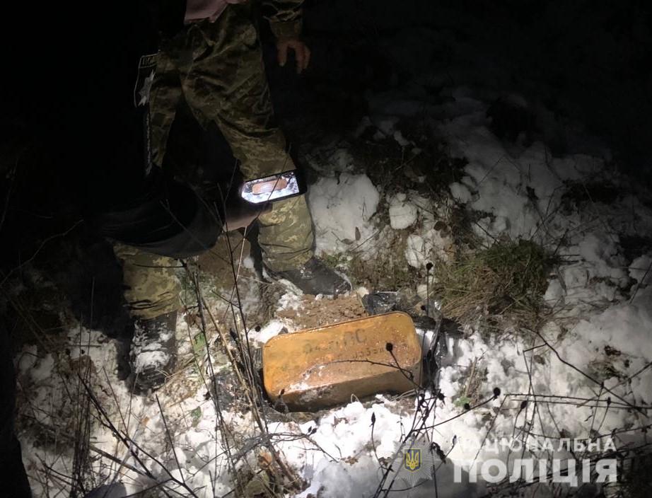 У жителя Виноградівщини виявили понад тисячу набоїв (ФОТО)