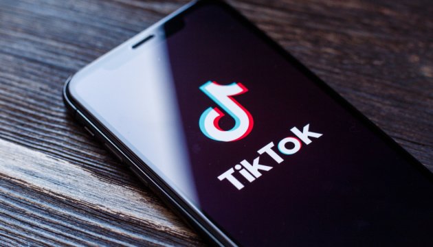 10-річна школярка померла через челендж з TikTok