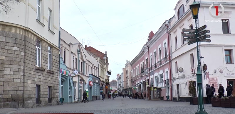 Додаткові обмеження: життя в «червоному» Ужгороді (ВІДЕО)