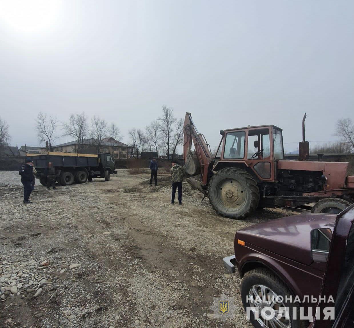 Закарпатець понесе кримінальну відповідальність за незаконний видобуток піщано-гравійної суміші (ФОТО)